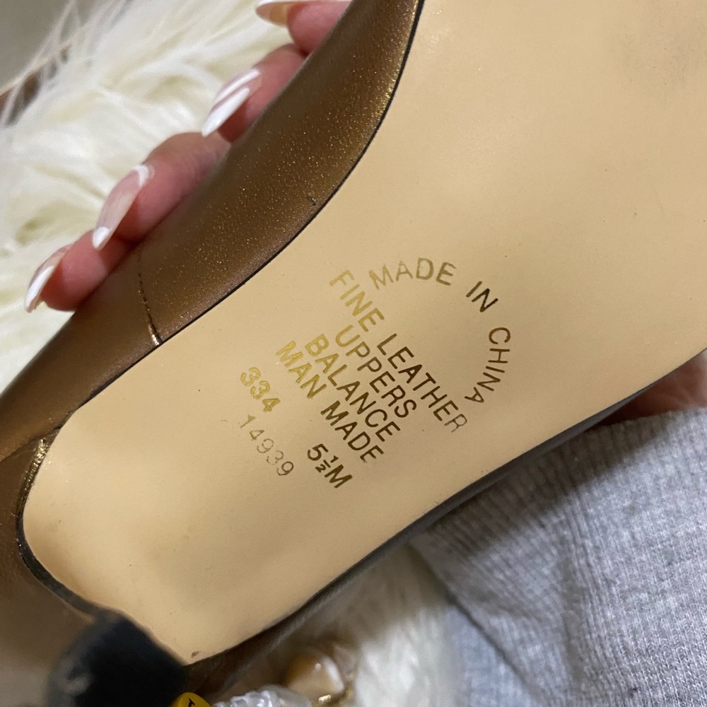 Newport News Heels - Picture 3 of 9